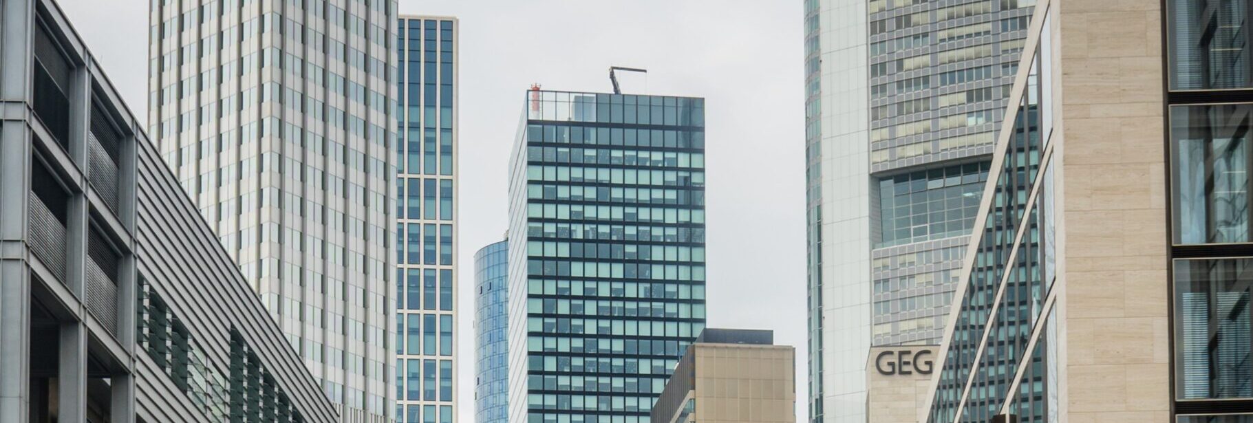 finanzagenturrwgmbh.de